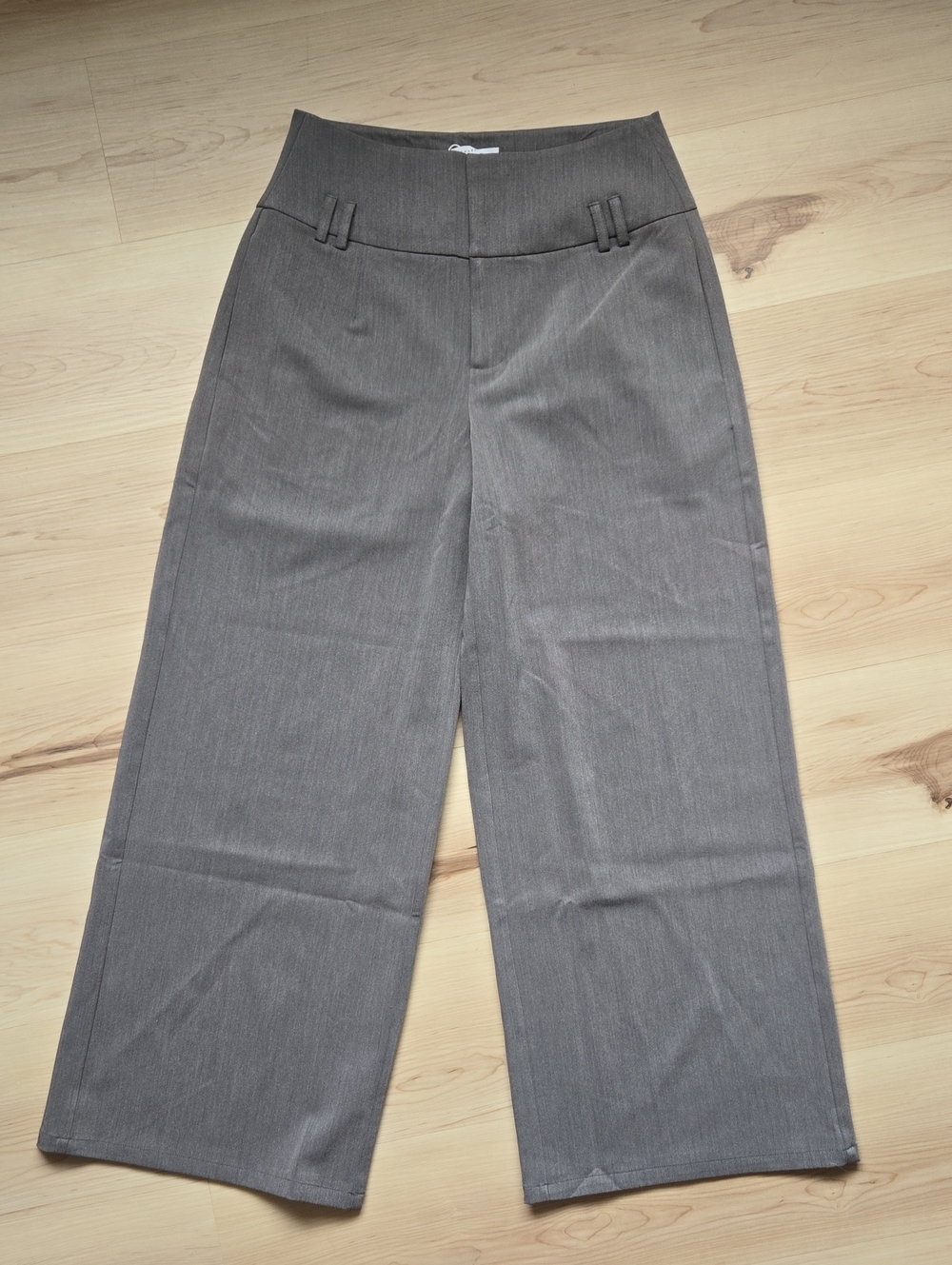 NWT Charcoal Dillon Pants, Grey, Size 8 AUS (4 US)
